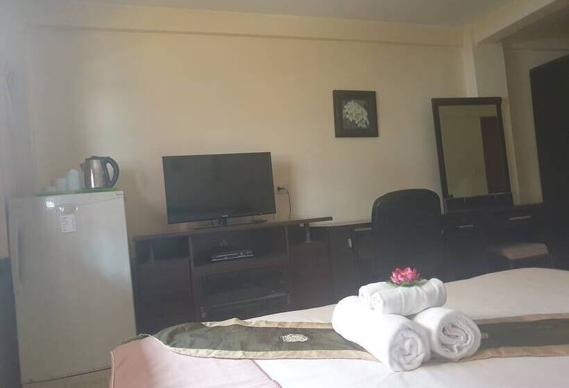 高级大房间, Chaiyapoon Inn