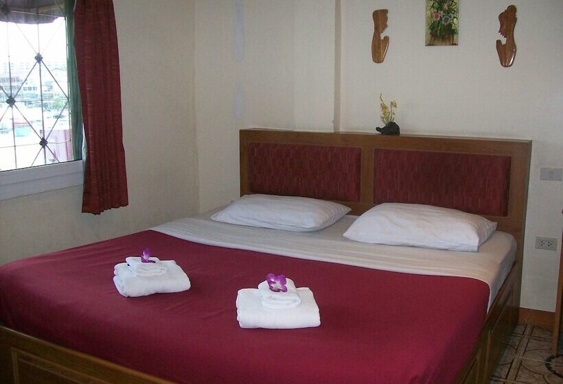 高级大房间, Chaiyapoon Inn