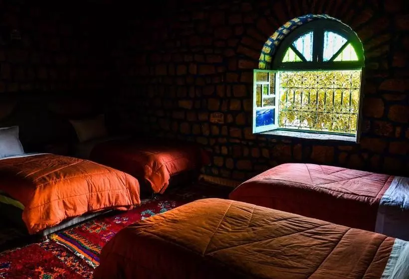اتاق خانوادگی, Riad Aslda