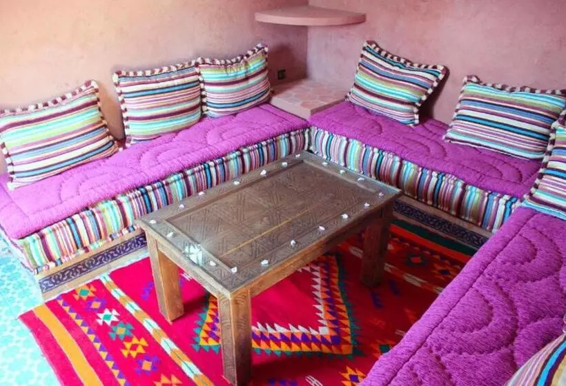 سوییت خانوادگی, Riad Aslda
