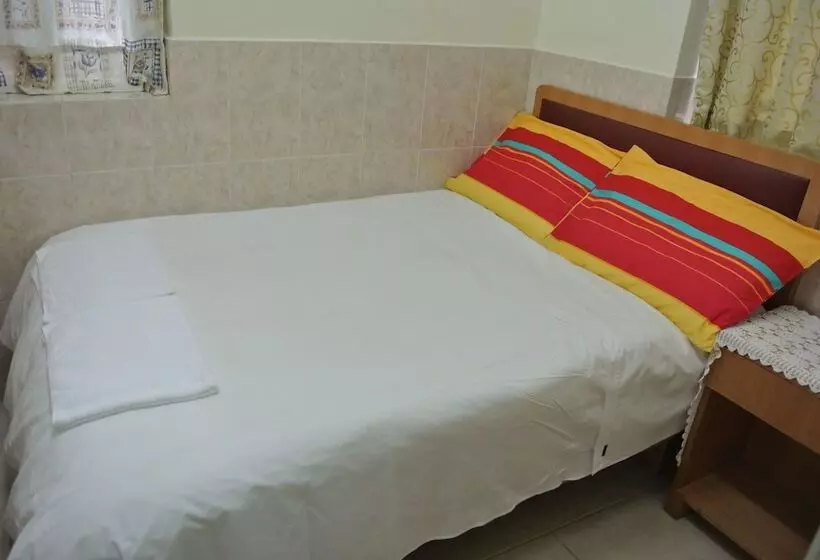 اتاق استاندارد, Fortunate Guest House