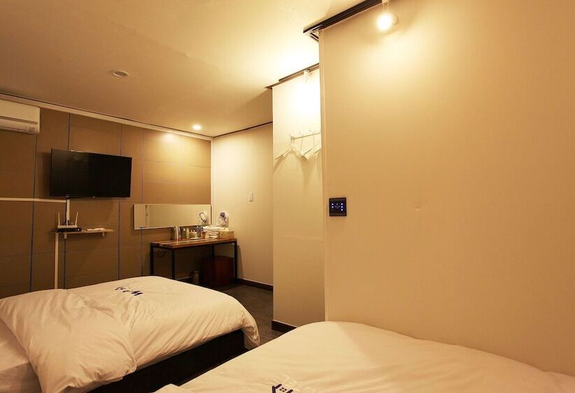 اتاق استاندارد, W Mini Hotel Hostel