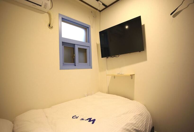 스탠다드 싱글 룸, W Mini Hotel   Hostel