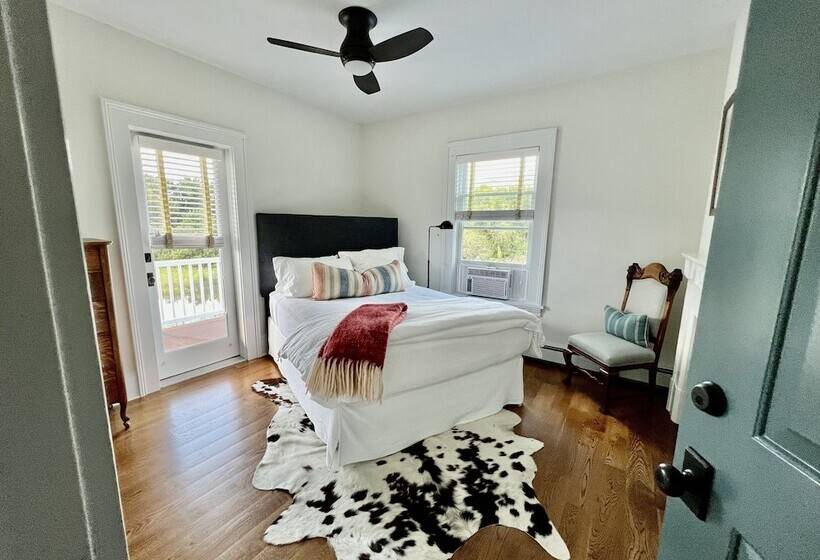 1间卧室的房子, Hill Farm Inn