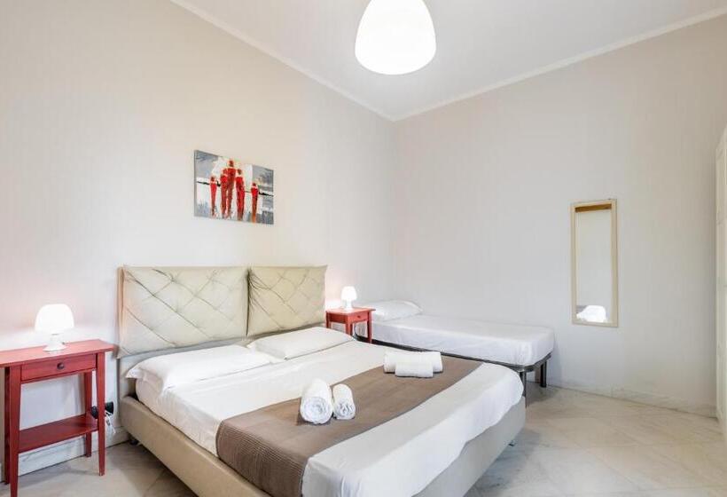 Трехместный Номер Стандарт с Балконом, Nonna Nina