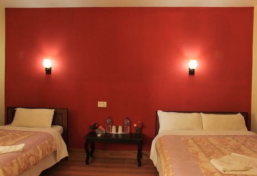 اتاق لوکس, Chitwan Safari Camp & Lodge