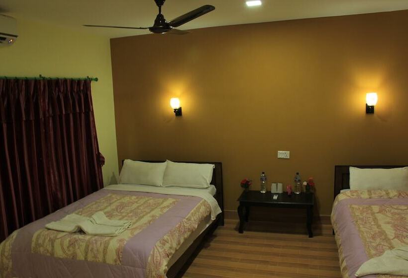 اتاق لوکس, Chitwan Safari Camp & Lodge