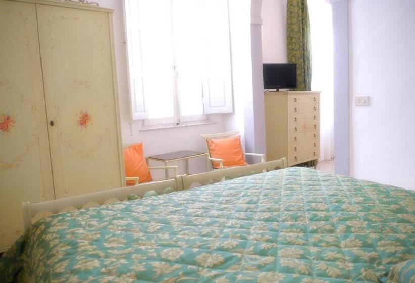 غرفة إقتصادية, Albergo Il Marzocco Dal 1860