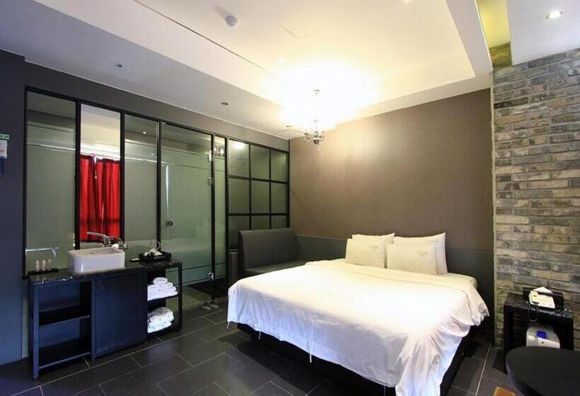 Номер Deluxe, Almond Hotel Busan Station