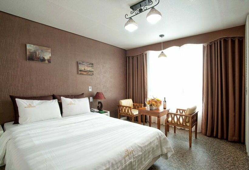 Quarto Estandar, Benikea Technovalley