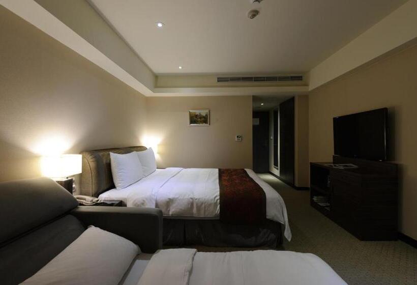 اتاق سوپریور سه تخته, K Hotel Taipei