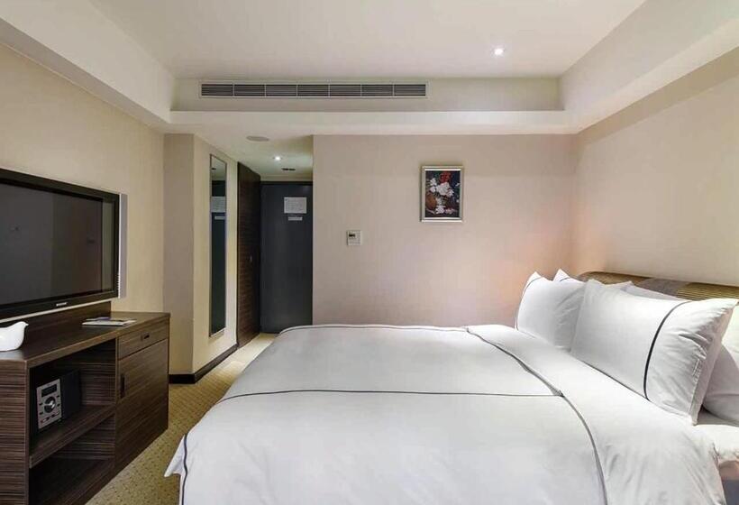 اتاق سوپریور چهار تخته, K Hotel Taipei