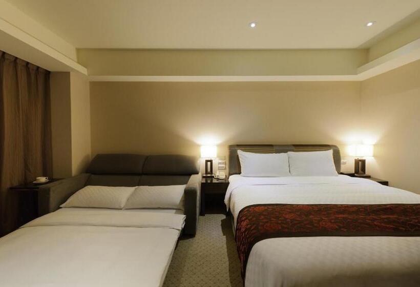 اتاق سوپریور چهار تخته, K Hotel Taipei