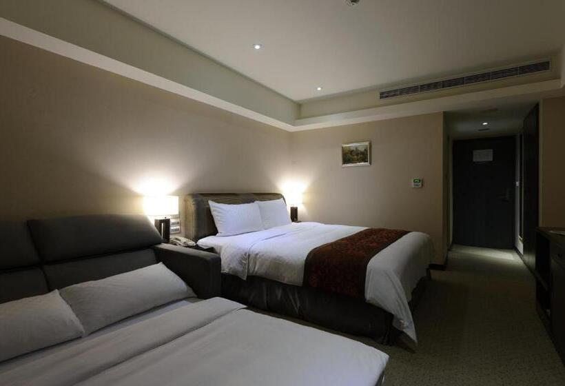 اتاق سوپریور چهار تخته, K Hotel Taipei