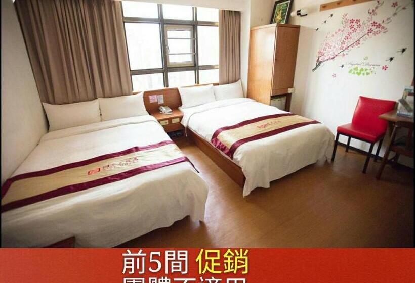 اتاق استاندارد چهار تخته, Nice