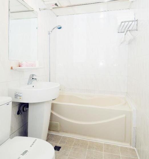 اتاق استاندارد با چشمانداز شهر, Nice