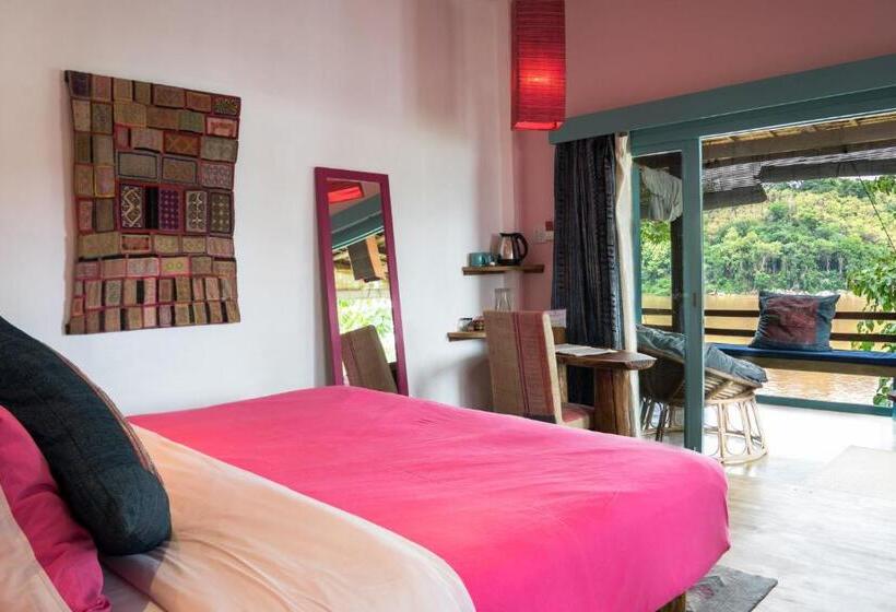 חדר סטנדרט נוף לנהר, Ock Pop Tok Mekong Villa