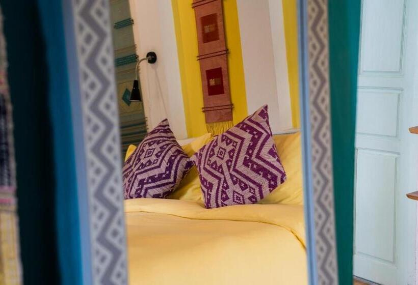 Mini suite with river view, Ock Pop Tok Mekong Villa