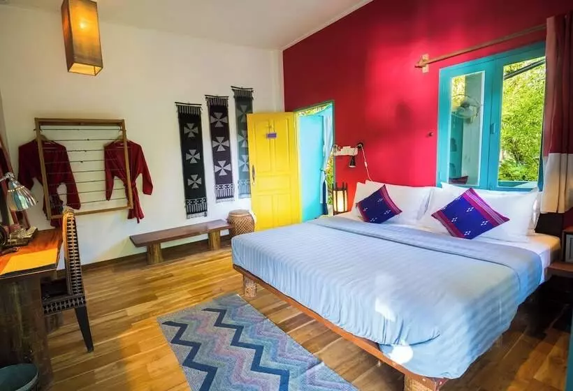 اتاق استاندارد با چشم‌انداز باغ, Ock Pop Tok Mekong Villa