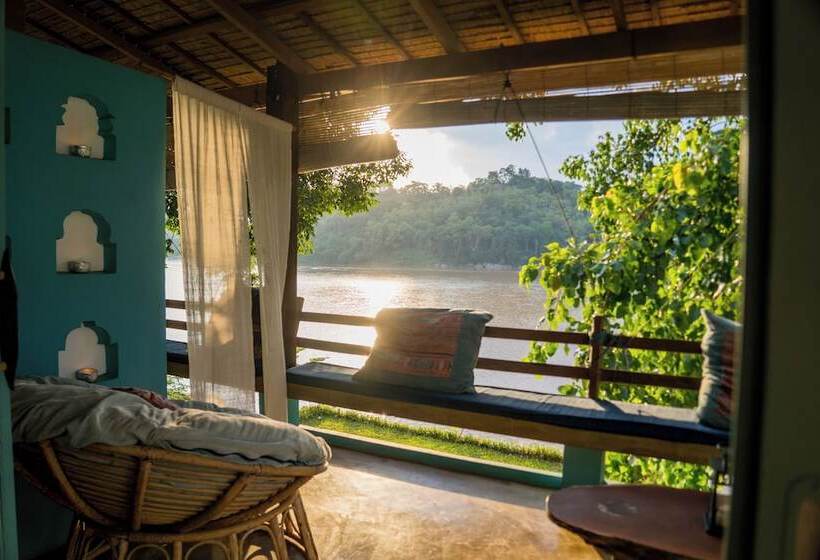 חדר סטנדרט נוף לנהר, Ock Pop Tok Mekong Villa
