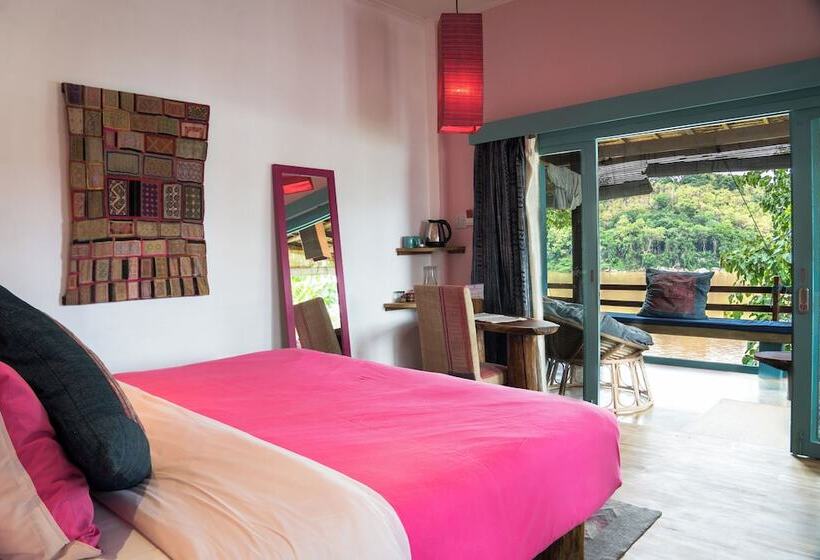 חדר סטנדרט נוף לנהר, Ock Pop Tok Mekong Villa
