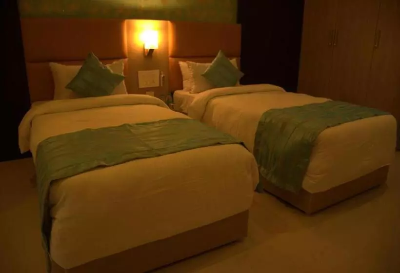 اتاق استاندارد, Renest Tirupati