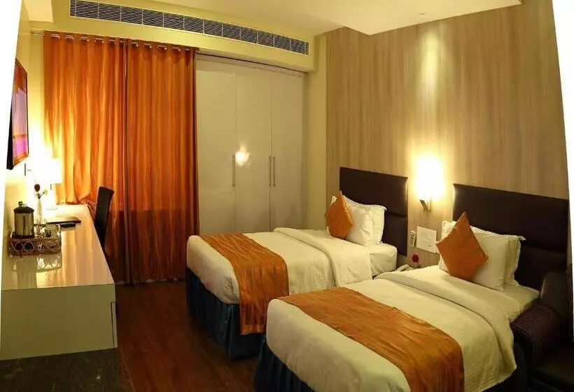 اتاق سوپریور, Renest Tirupati