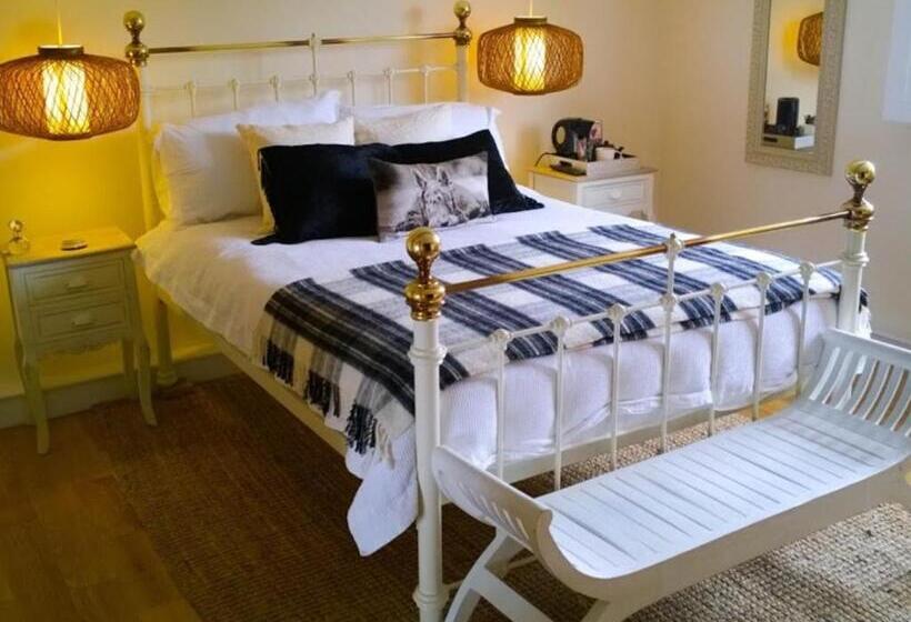 四人豪华间, The Green Man Boutique