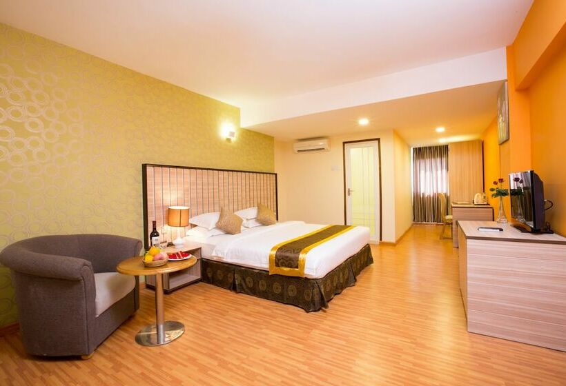 اتاق لوکس, Uptown