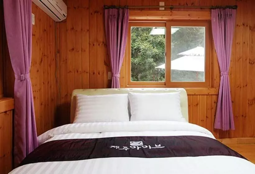 استودیوی استاندارد, Jeju I Ve Hotel & Resort