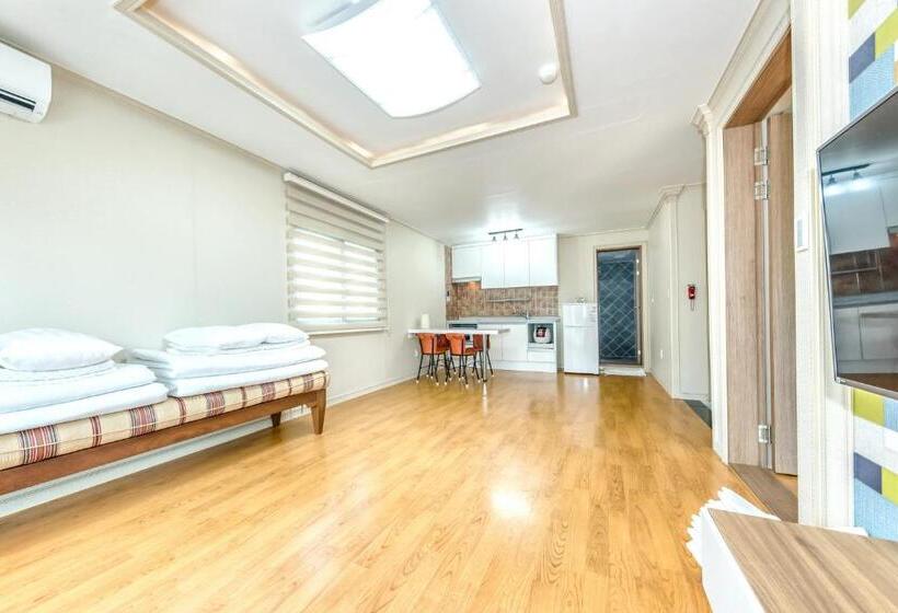 1 Bedroom Apartment Mountain View, Jeju I Ve Hotel & Resort
