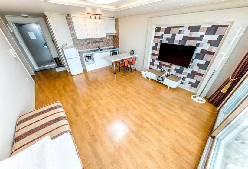 דירת חדר, Jeju I Ve Hotel & Resort