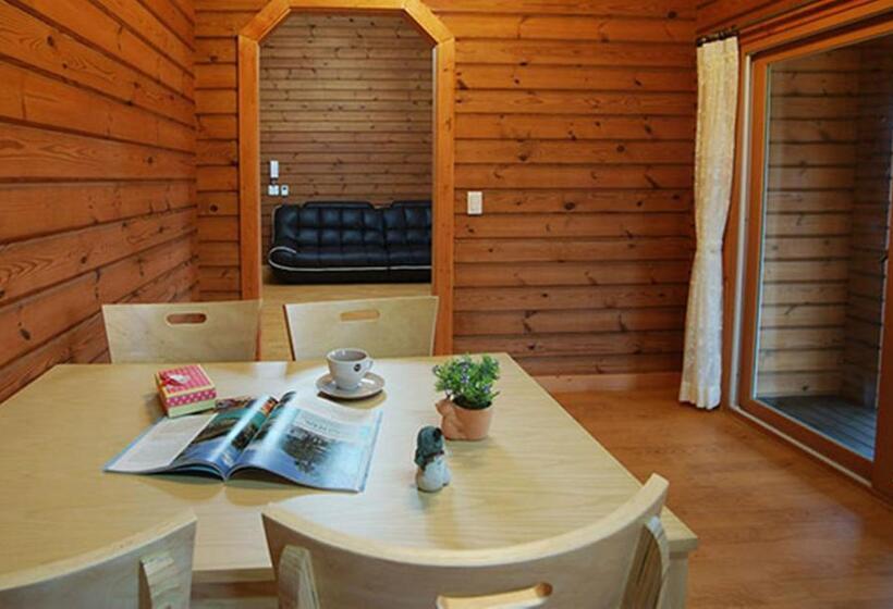 דירת חדר סופריור, Jeju I Ve Hotel & Resort