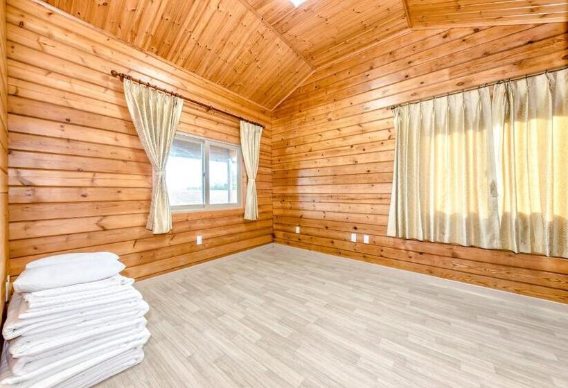 Апартаменты Deluxe 1 Спальня, Jeju I Ve Hotel & Resort