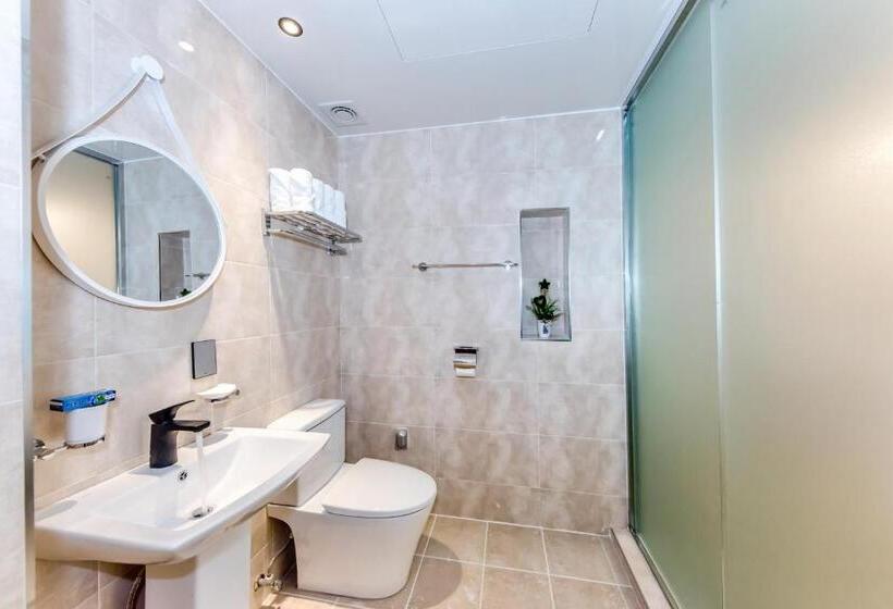 חדר סטנדרט עם מרפסת, Jeju I Ve Hotel & Resort