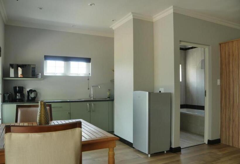 Студия Стандарт, Ilanda Guest House