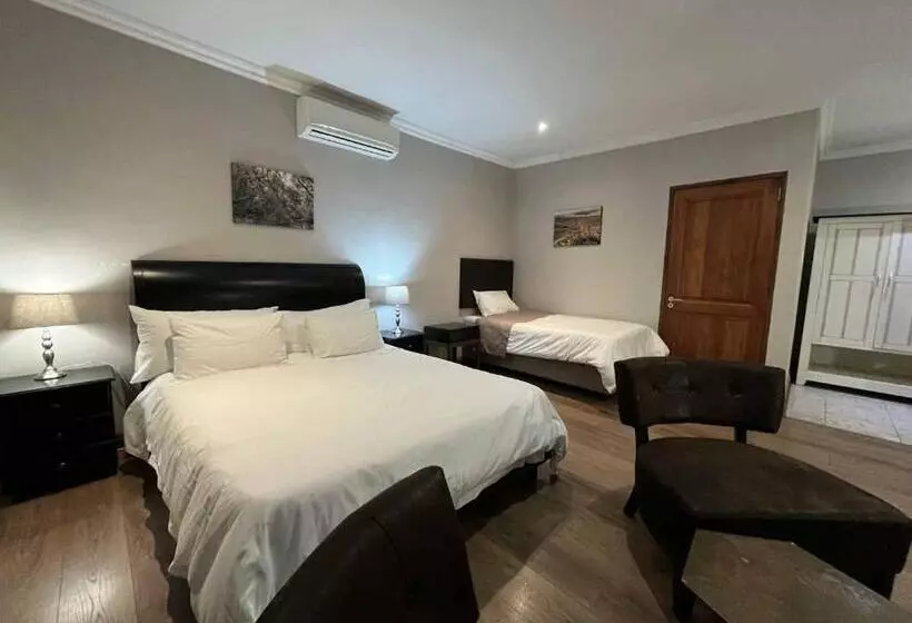 スーペリアファミリールーム, Ilanda Guest House