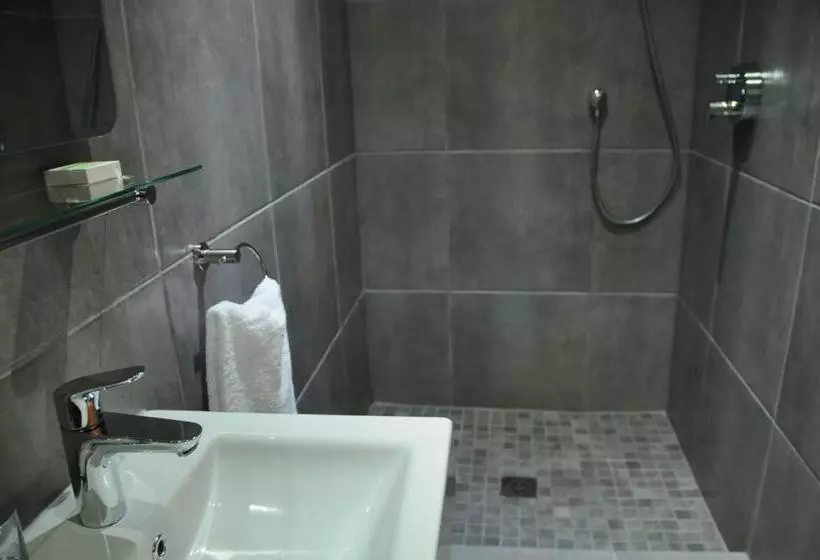 スタンダードトリプルルーム, Ilanda Guest House