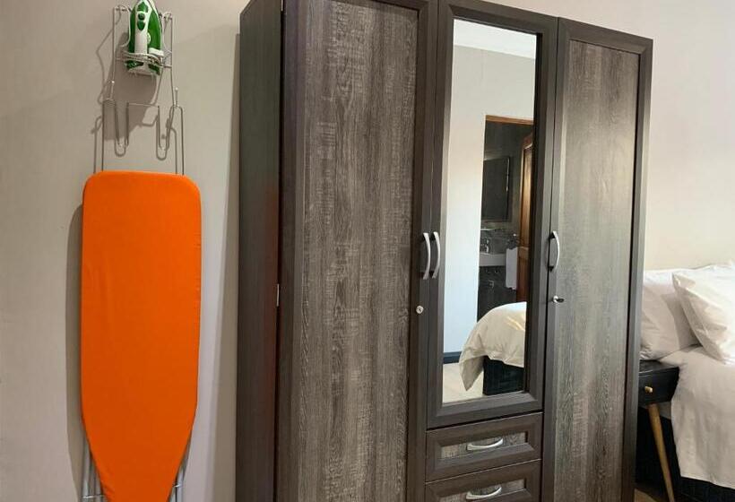 Семейный Номер, Ilanda Guest House