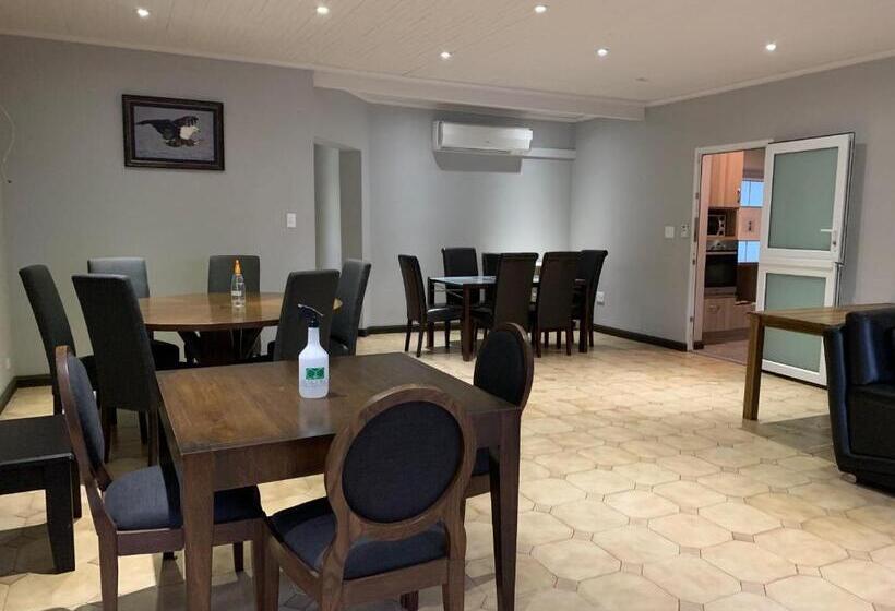 شقة غرفة واحدة, Ilanda Guest House