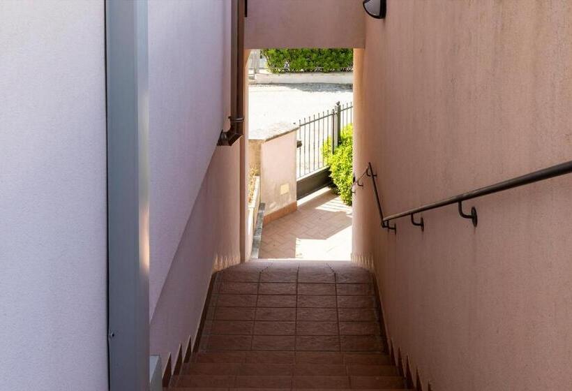 آپارتمان لوکس 1 خوابه, Residence 3 Trilo & Suites