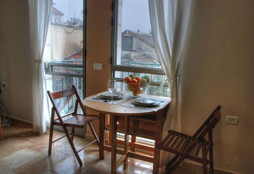 バルコニー付き１ベッドルームアパートメント, The Market Courtyard   Jerusalem Suites