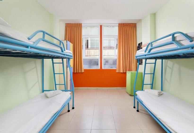 Geteiltes Mehrbettzimmer, Abraham Jerusalem