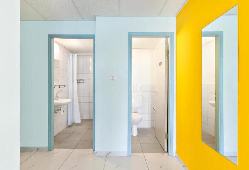 Geteiltes Mehrbettzimmer, Abraham Jerusalem