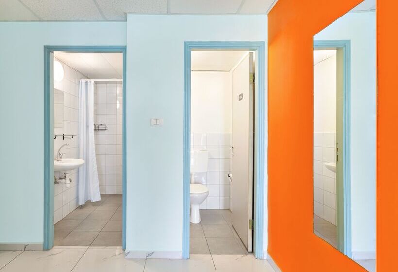 Geteiltes Mehrbettzimmer, Abraham Jerusalem