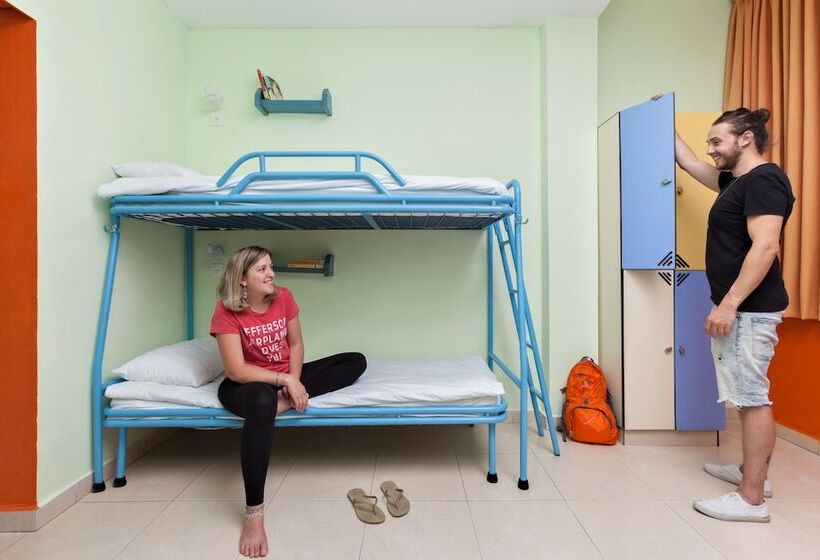 Geteiltes Mehrbettzimmer, Abraham Jerusalem