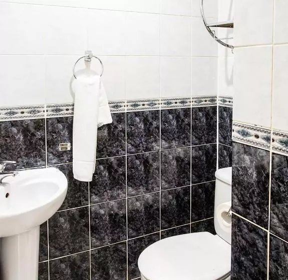 スタンダードトリプルルーム, London Guest House
