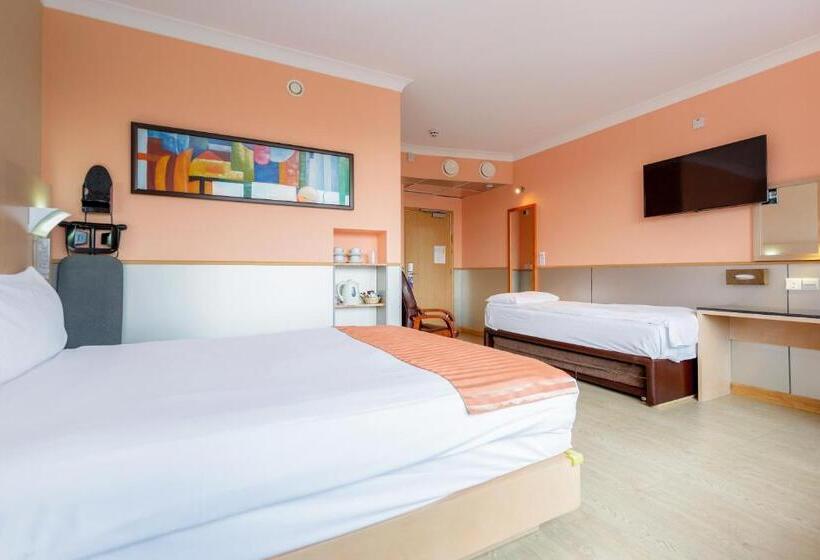 패밀리 룸, Eurotraveller Hotel   Premier   Harrow