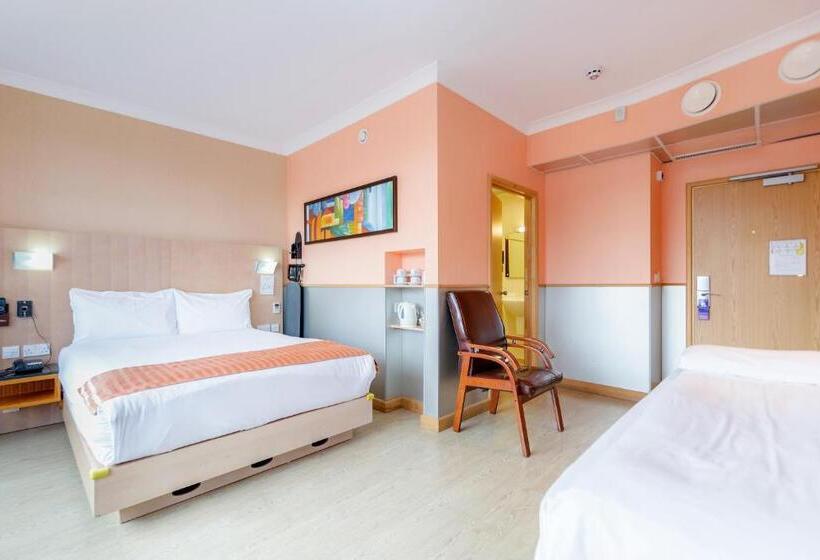 패밀리 룸, Eurotraveller Hotel   Premier   Harrow