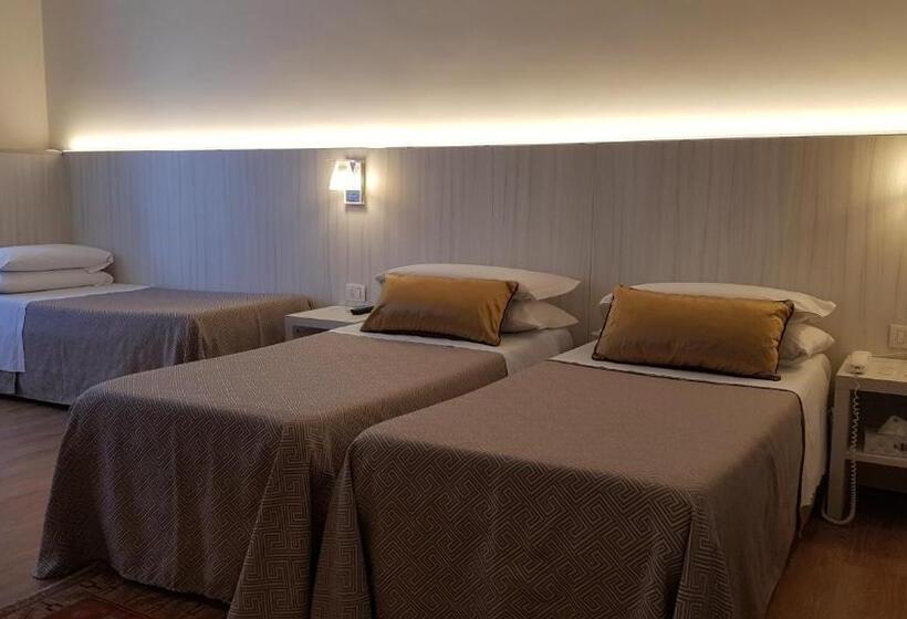 اتاق استاندارد سه نفره, La Nuova Rotaia